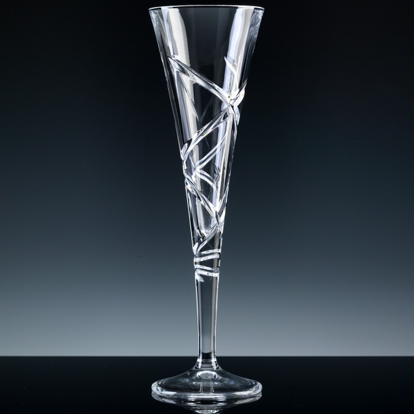 Inverness Crystal Swirl Fully Cut 24% Lead Crystal 6oz Conical Champagne Flute